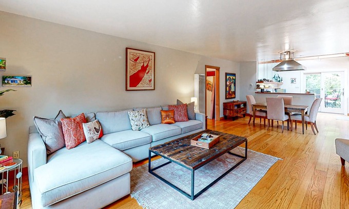 Almonte Casa | Peaceful retreat with private patio, grill, & full kitchen
