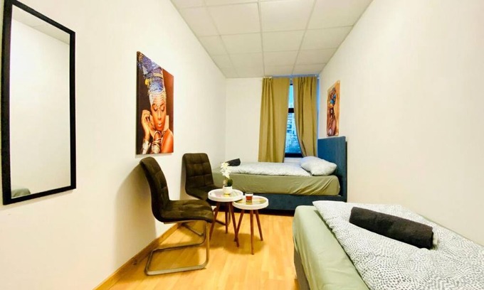 Liesing Apartamento | Peaceful Room in a Shared Apt, Close to the City