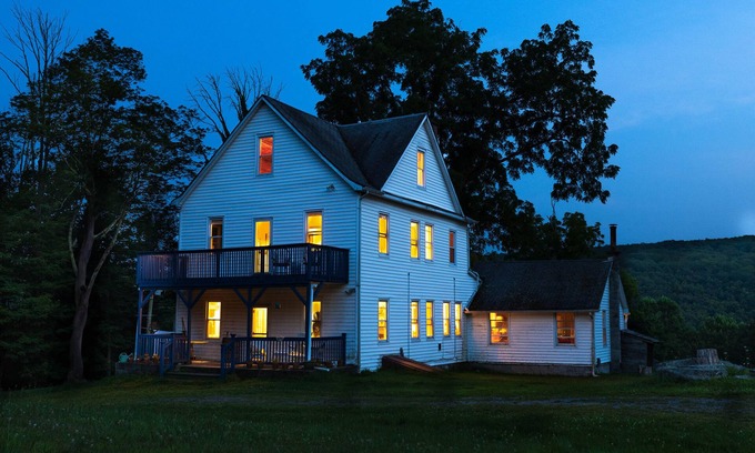 Mountain Dale Casa | Peaceful, Secluded, Sunny 6+ Bedroom on 187 Acres in delightful Mountain Dale