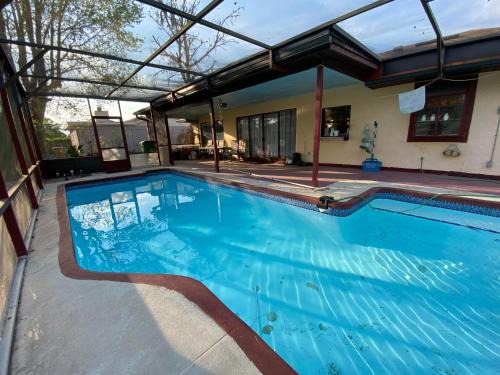 Poinciana Apartamento | Peaceful stay at Grandmas house