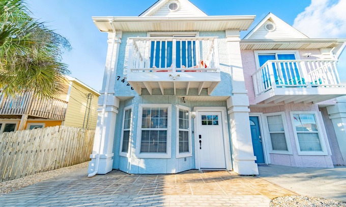 Gulf Lagoon Beach Casa | Peaceful Townhouse Just Steps from the shore