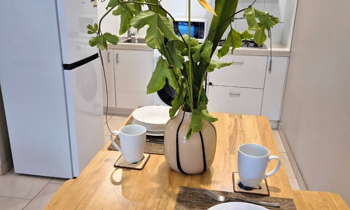 Brinkin Apartamento | Peaceful Tropical Retreat with Pool Access