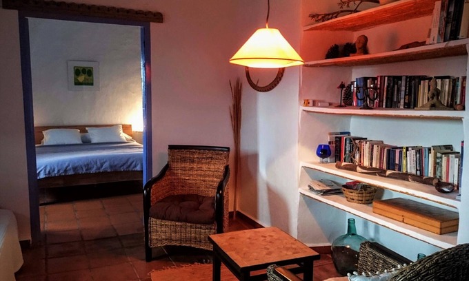 Nijar Apartamento | Tranquilo apartamento romántico ubicado en Sierraymar