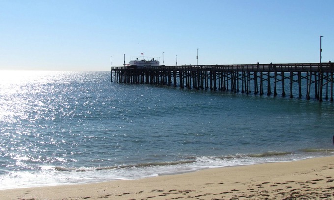 Balboa Peninsula Apartamento | Peach Blossom Across From the Beach
