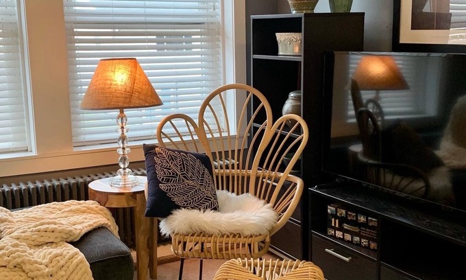 St Croix Falls Apartamento | Suite Peacock en 123 South Washington