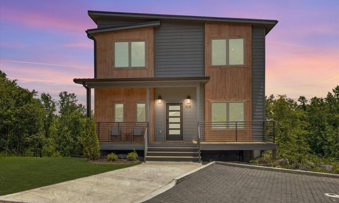 Pigeon Forge Cabina | Peak Pursuit - New Luxury Build Home with Private Pool by Beyond Expectations