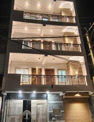 Delhi Apartamento | Pearl - 1 BHK Flat Near Beautiful Lake & Golf Course