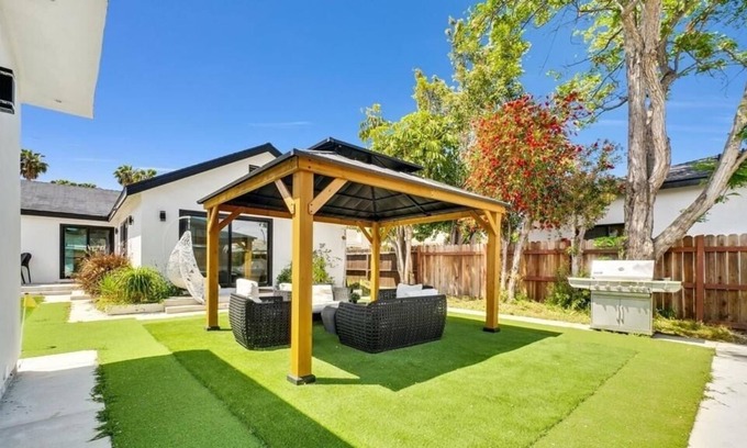 Huntington Beach Villa | Pearl Beach villa Huntington Beach