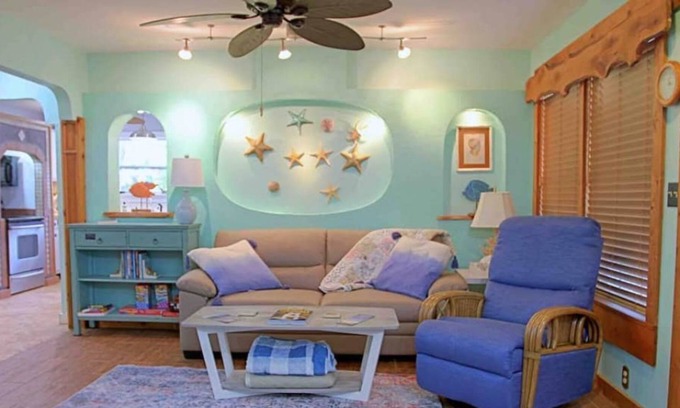 Carrabelle Cabaña | Pearl of Carrabelle Dog friendly, close to restaurants, shops and beach.