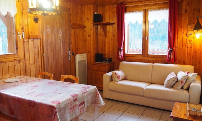 Peisey-Nancroix Apartamento | PEISEY VALLANDRY Hermoso apartamento con una magnífica vista del valle a 100M RM