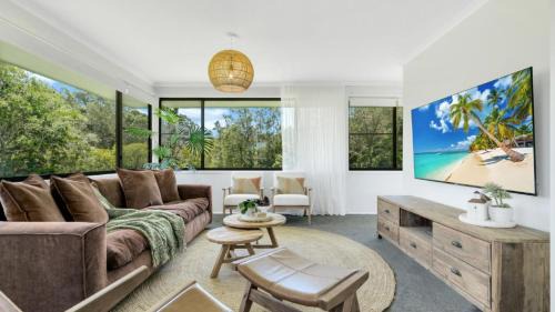Repton Casa | Peking Duck - Sleeps 7, Luxe Riverside Retreat