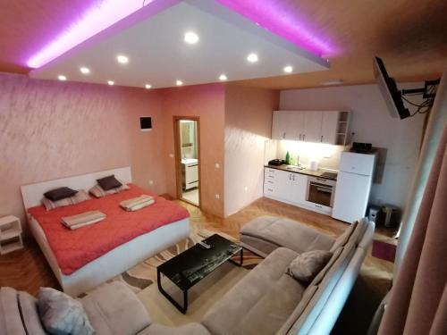 Stara Pazova Apartamento | Pelegrino