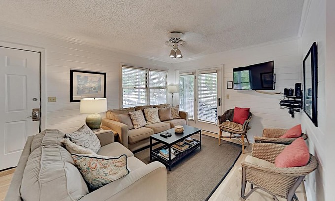 Pelican Bay Casa | Pelican Bay 46