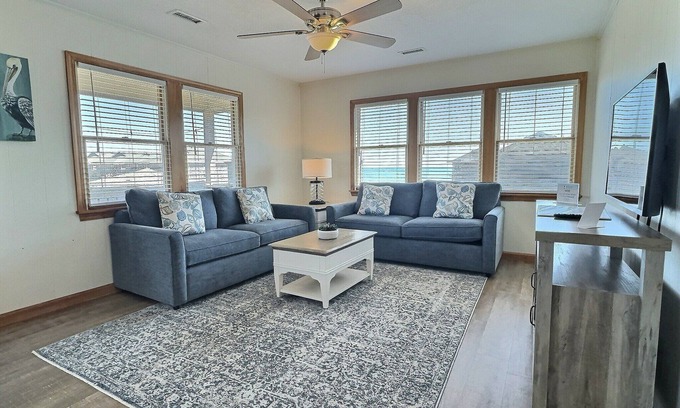 Buxton Cabaña | Pelican Place Cottage - A corta distancia de la playa - Community Pool & Spa
