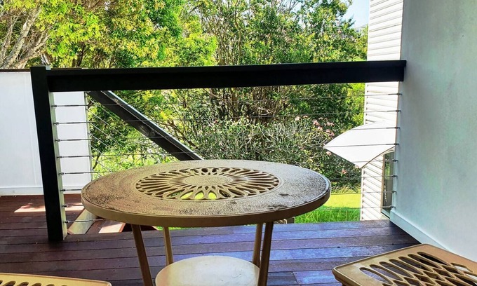 Nambucca Heads Cabaña | Pelicans Pad: Your Coastal Sanctuary