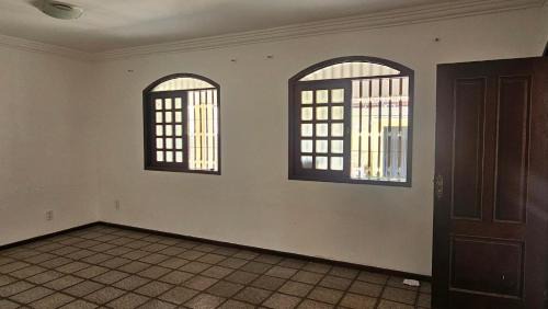 Turu Casa | Península Centro histórico e praias quartos e suítes