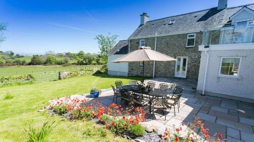 Llangefni Casa | Pen y Fan Bellaf