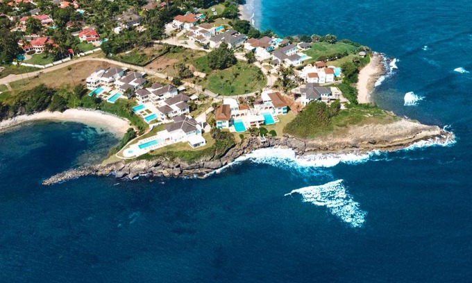 Puerto Plata Villa | Peninsula Esmeralda Luxury Villas