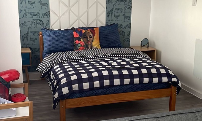 Havering Park Apartamento | Penn Gardens - Flat 2