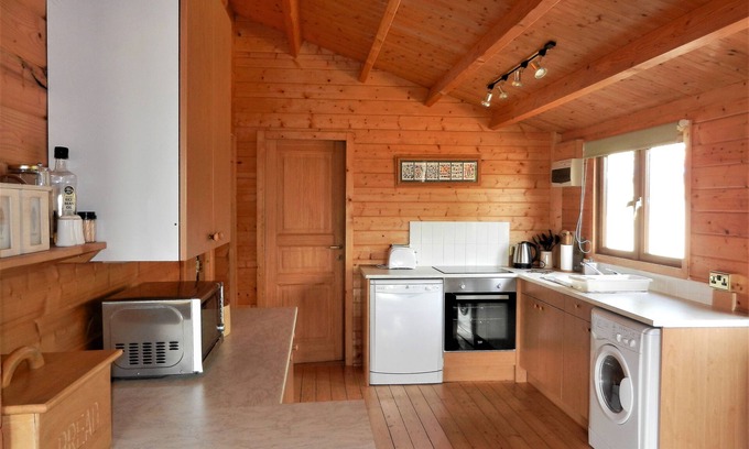 Broadway Cabaña | Pennylands Hill View Lodge