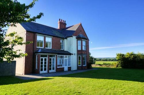 Bodorgan Casa | Penrhyn Halen