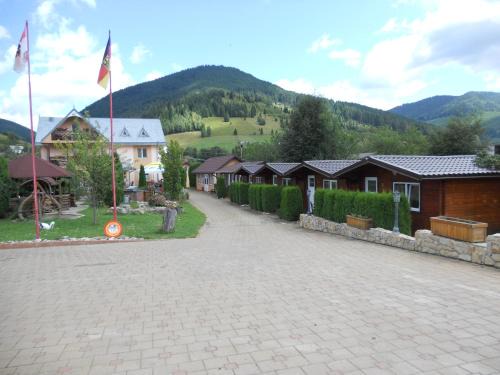 Iacobeni Casa | Pension, Camping & Biker Station zur Deutschen Eiche