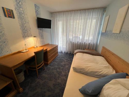 Koenigsfeld im Schwarzwald Cama Y Desayuno | Pension Regenbogen