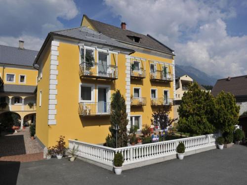 Hermagor-Pressegger See Casa | Pension Frenzl - Kaiser von Österreich