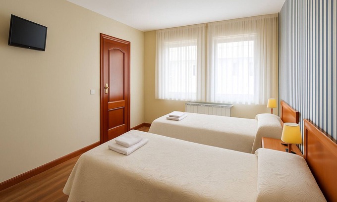 Carrizo De La Ribera Casa | Pension Gelin