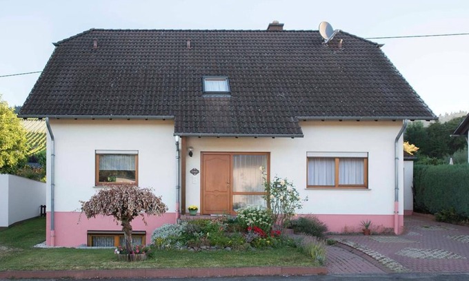 Niedermennig Cabaña | Pension Haus Elfriede - Habitación doble ducha / WC