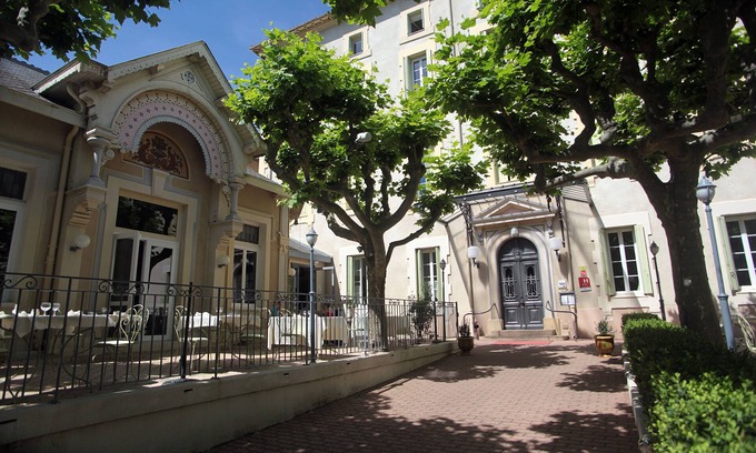 Lamalou-les-Bains Apartamento | Hotel de pensiones a 30 metros del spa