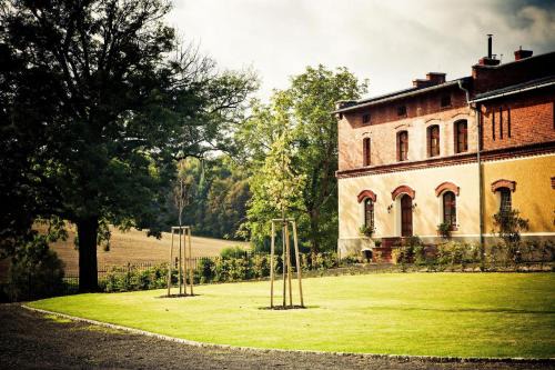 Bela Casa | Pension Rothschildův dvůr