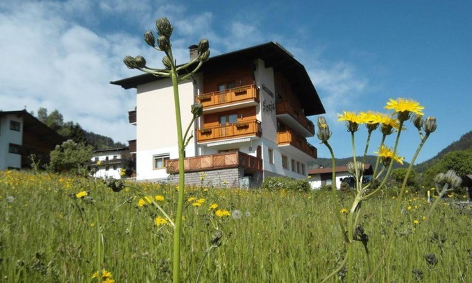 Niederau Cabaña | Pension Sonja - double room, shower or bath, toilet, 1 bedroom
