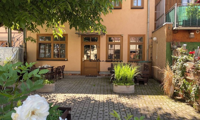 Erfurt Old Town Apartamento | Pension Sternchen, ground floor apartment in the rear building