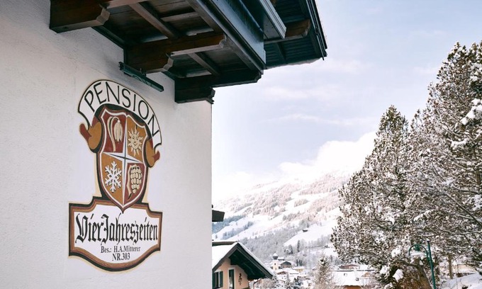 Saalbach-Hinterglemm Cama Y Desayuno | Pension Vier Jahreszeiten