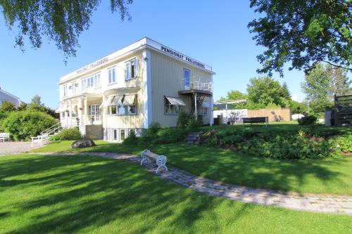 Frillesas Casa | Pensionat Frillesberg