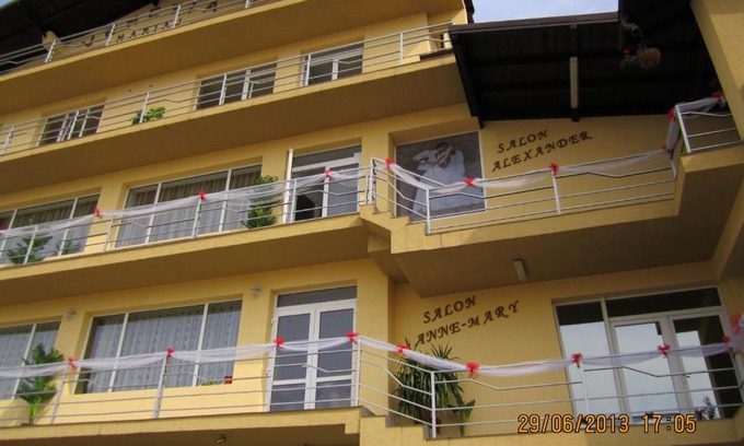Mioveni Casa | Pensiune Venetia Mariaj