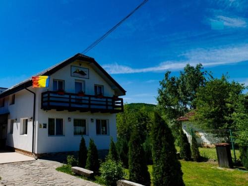 Izvoru Casa | Pensiunea Casa Ghica