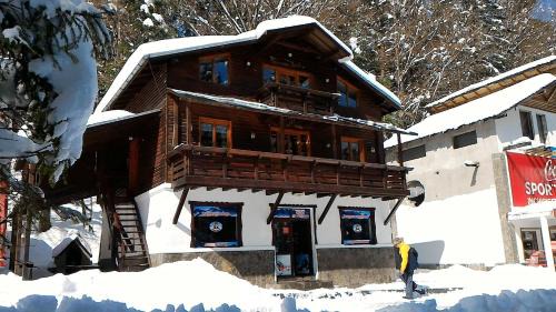 Predeal Casa | Pensiunea DANA