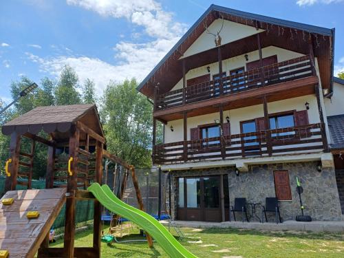 Bughea de Jos Casa | Pensiunea Eden