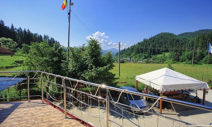 Poiana Teiului Casa | Pensiunea Paradiso