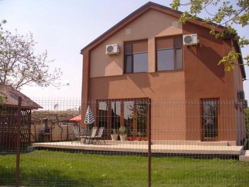 Corbu Casa | Pensiunea Socrita