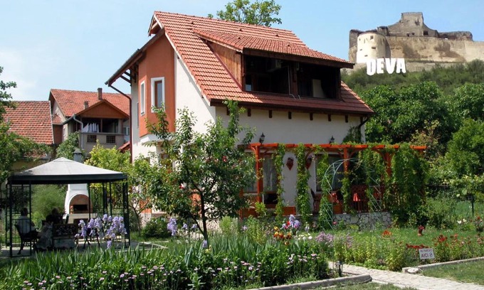 Deva Casa | Pensiunea Subcetate Deva