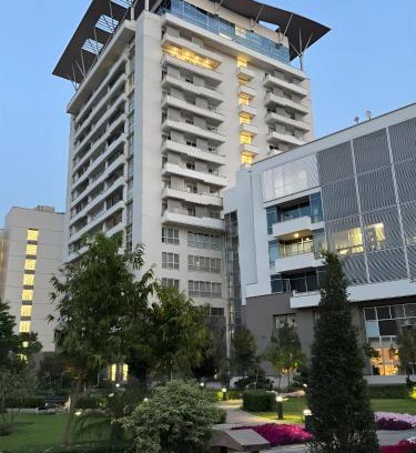 Lahore Apartamento | Penta Square Executive City View Apartments DHA - Phase 5 Lahore