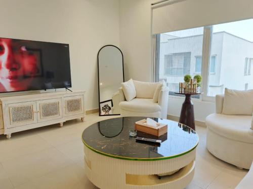 Lahore Apartamento | Penta Square Serviced Apartments For Families - DHA Lahore