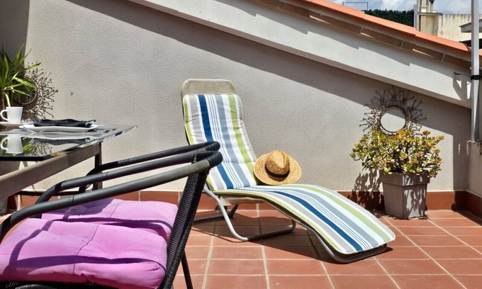 Mataro Apartamento | Opening Doors Mataró Beach - Ático a 100m de la playa con Terraza, cerca de BCN