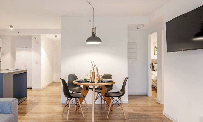 Centro Apartamento | Penthouse | 24h on-site concierge | Outdoor gymnasium