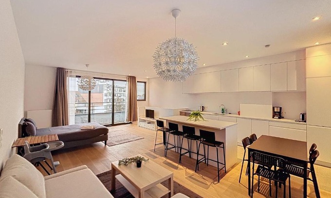 Etterbeek Apartamento | Penthouse Cinquantenaire