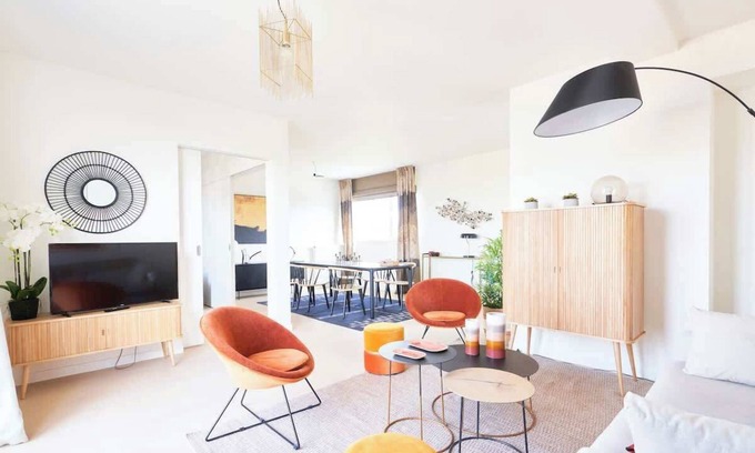 Plasky Apartamento | Penthouse - City Views/Luggage Room
