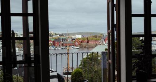 Torshavn Apartamento | Penthouse Downtown with 4 bedrooms and Harbour View